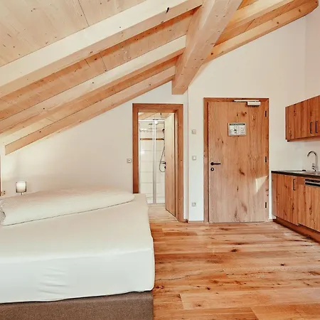 Berger Hotel