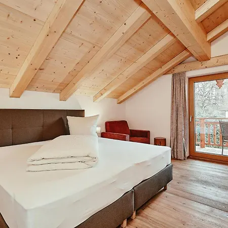 Berger Hotel *