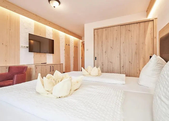 Berger Hotel *